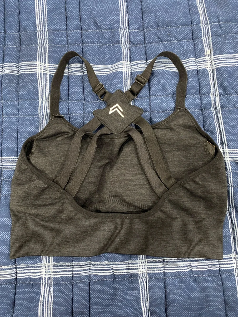 Women's Seamless Black Sports Bra with Supportive Straps